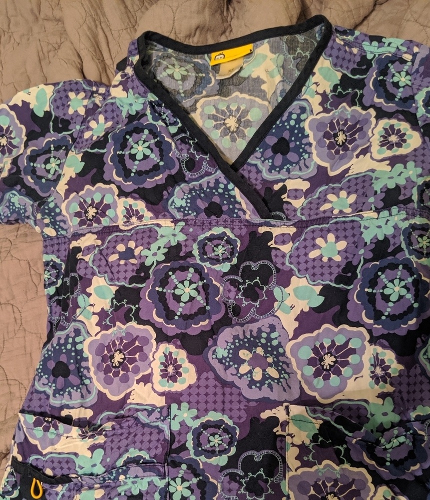 Patterned Scrub Too